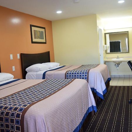 White Oaks Motel Pennsville/Carneys Point Екстериор снимка