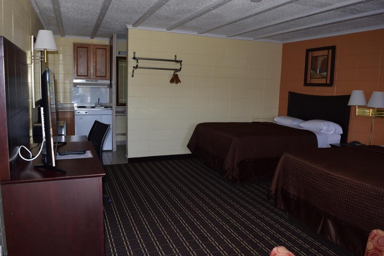 White Oaks Motel Pennsville/Carneys Point Екстериор снимка