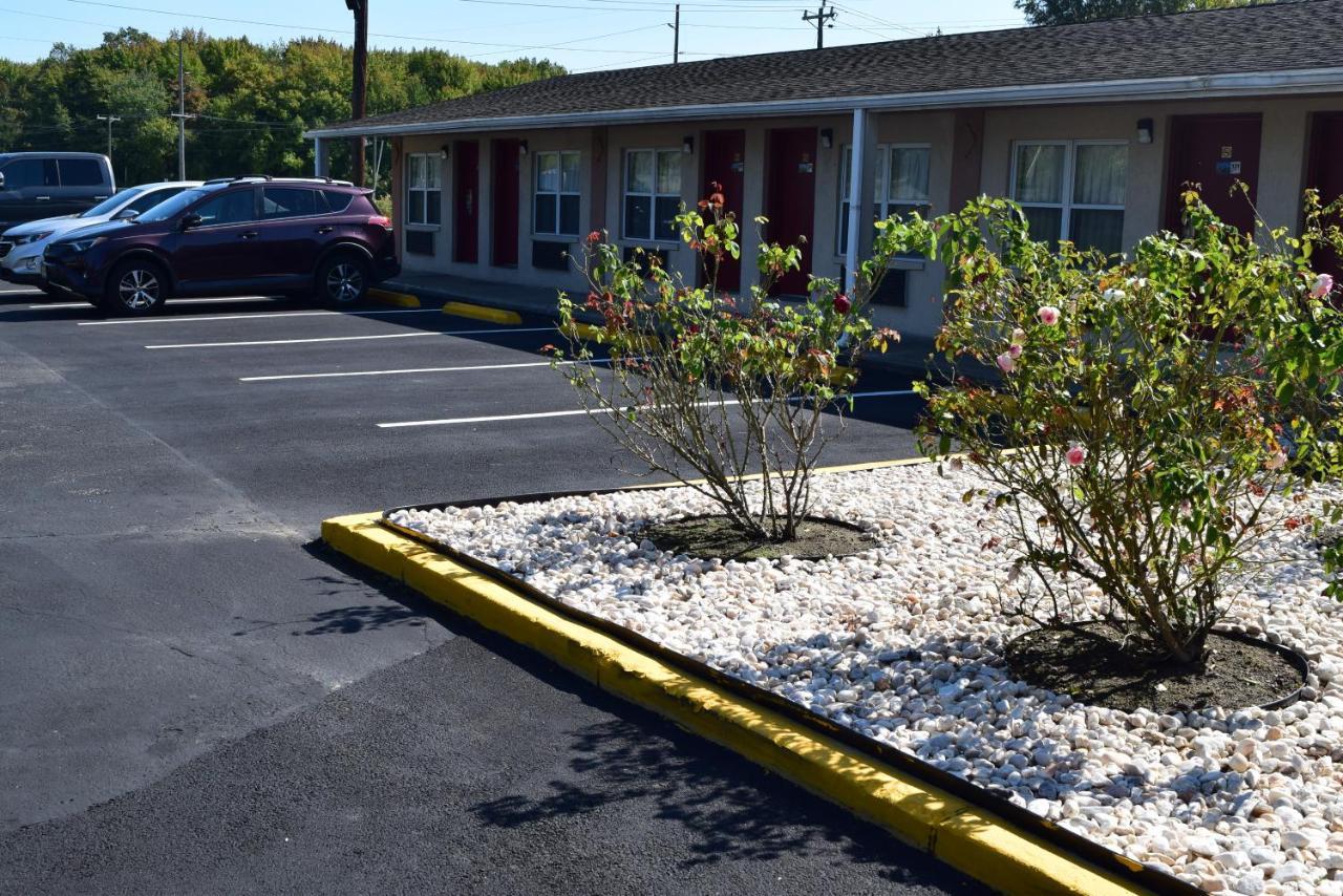 White Oaks Motel Pennsville/Carneys Point Екстериор снимка