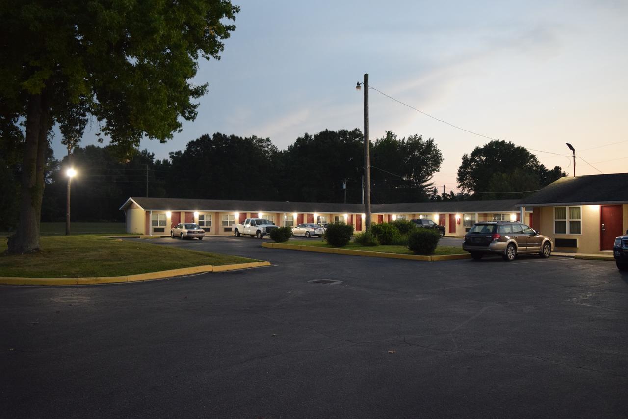 White Oaks Motel Pennsville/Carneys Point Екстериор снимка