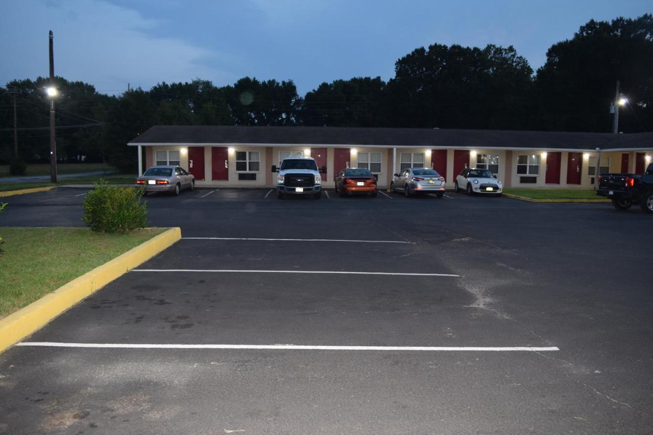 White Oaks Motel Pennsville/Carneys Point Екстериор снимка